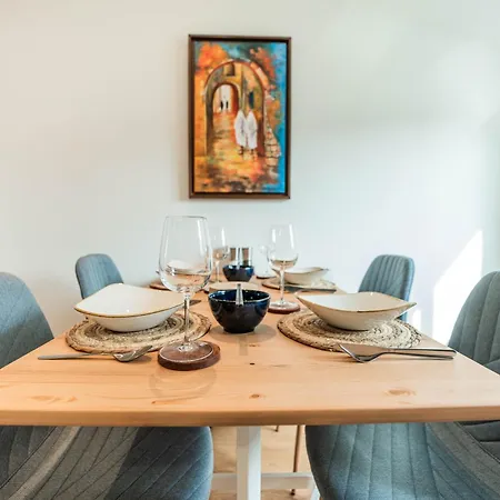 3-floor Oasis In The Heart Of Koblenz, Sleeps 16 Daire *