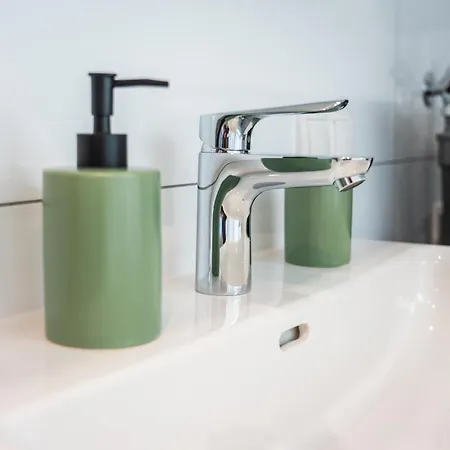 3-floor Oasis In The Heart Of Koblenz, Sleeps 16