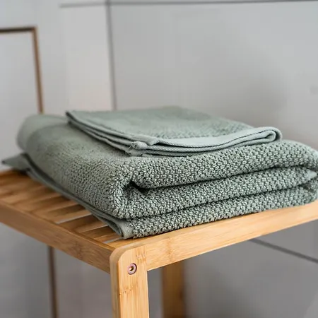 Daire 3-floor Oasis In The Heart Of Koblenz, Sleeps 16 *