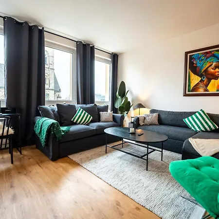 Apartment 3-floor Oasis In The Heart Of Koblenz, Sleeps 16 Koblenz (Rhineland-Palatinate)