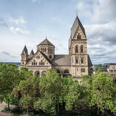 Daire 3-floor Oasis In The Heart Of Koblenz, Sleeps 16 Koblenz (Rhineland-Palatinate)