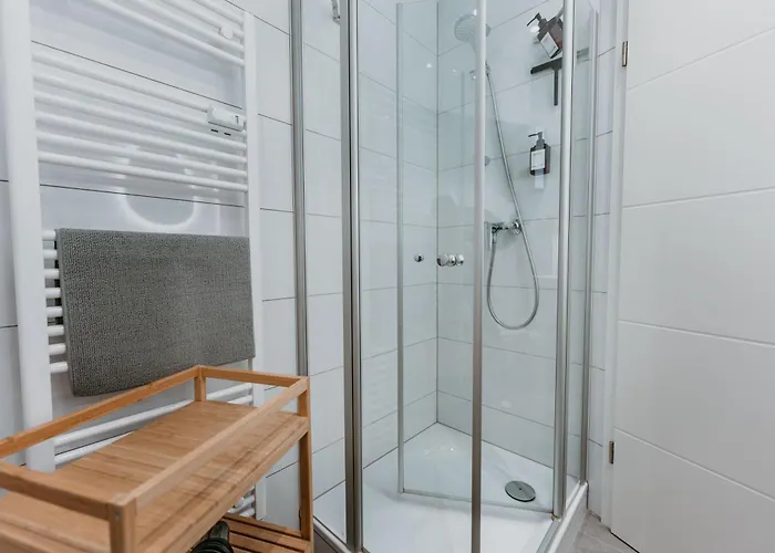 3-floor Oasis In The Heart Of Koblenz, Sleeps 16 * Koblenz (Rhineland-Palatinate)