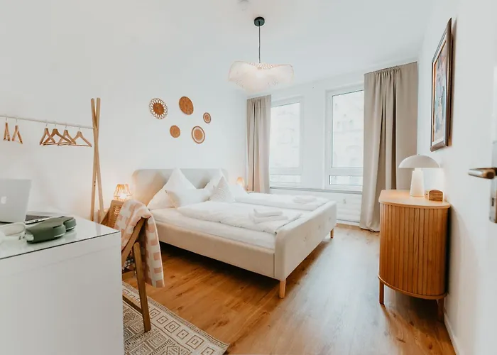 Apartment 3-floor Oasis In The Heart Of Koblenz, Sleeps 16 Koblenz (Rhineland-Palatinate)