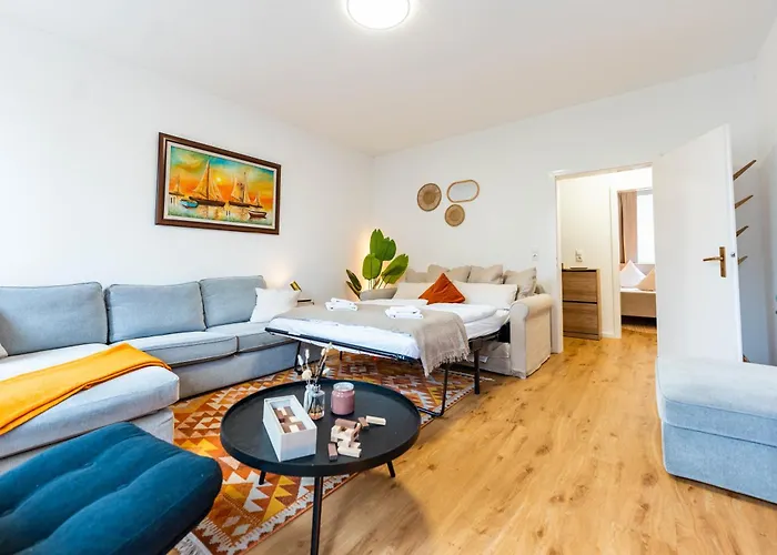 3-floor Oasis In The Heart Of Koblenz, Sleeps 16 Appartement *